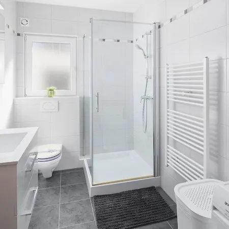 Apartment Ana 2 By Guide Nova Vas (Porec)