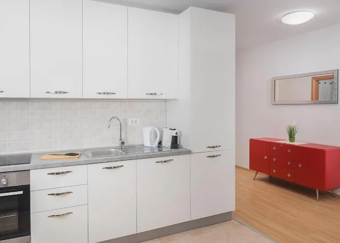 Apartamento Ana 2 By Guide *